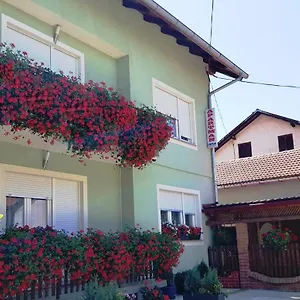  Apartment Ana